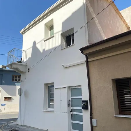 Modern Stylish Flat In The Center Of Old Town Near Beach * Limisso